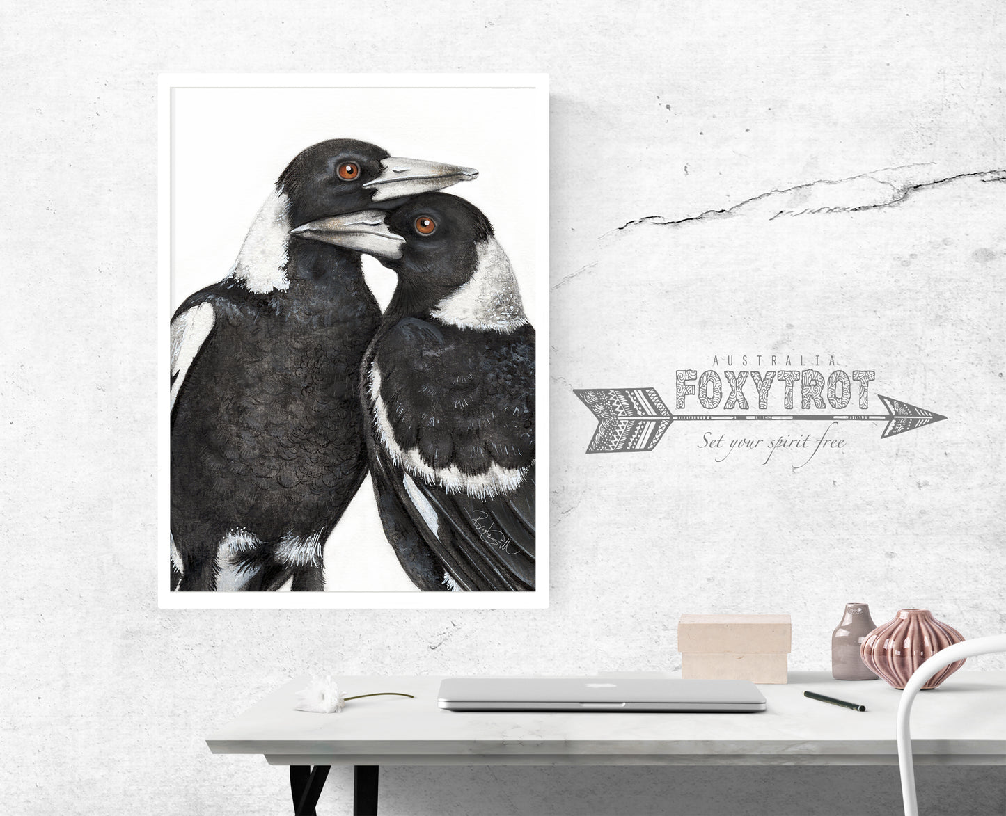 Magpie Lovebirds